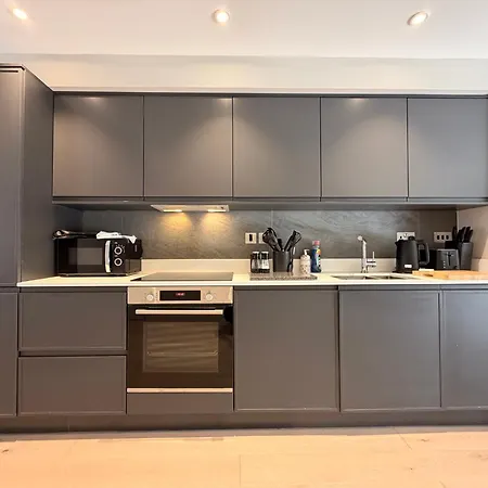Apartament The Ironworks Apartment, 3 Bed