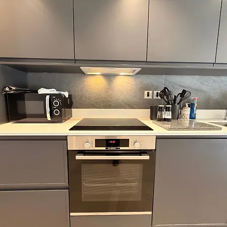 Apartament The Ironworks Apartment, 3 Bed *
