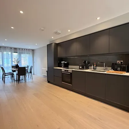 Apartament The Ironworks Apartment, 3 Bed