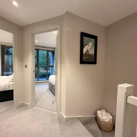 The Ironworks Apartment, 3 Bed Apartament